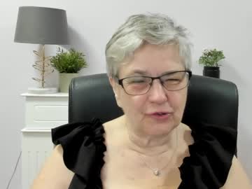 Iris_Xdesire June 01, 2026