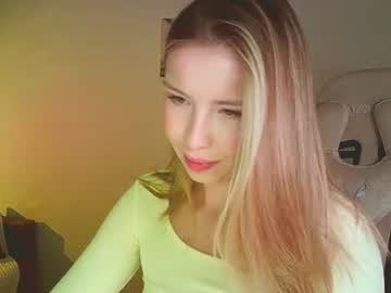 Mia_Fleur_ July 17, 2026